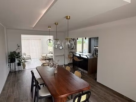 wormhout en pap– maison 107 m²  3 chambres  piscine  garage et salle cinéma