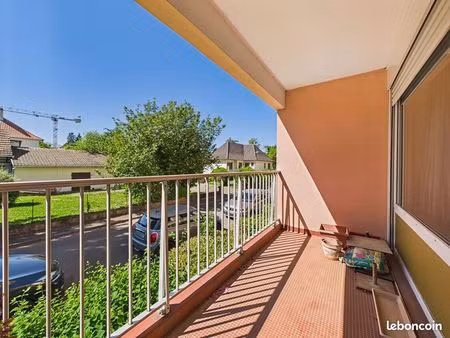 appartement 4 pièces 93 m²