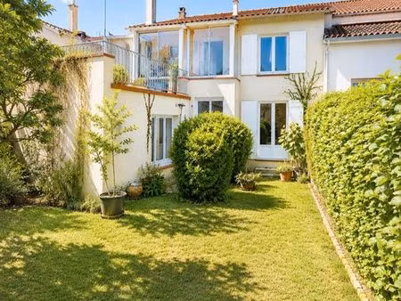 bordeaux caudéran maison familiale à fort potentiel avec garage
