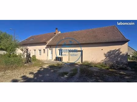 propriété 6 pièces 180 m²