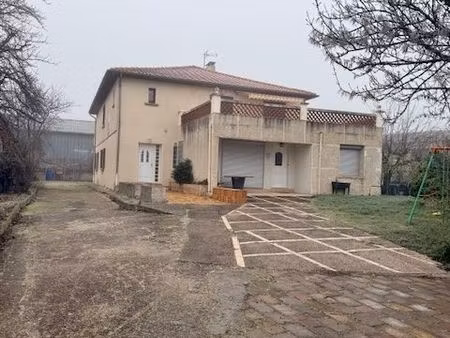 maison d'artisan de 256m2 sur 1300m2 de terrain
