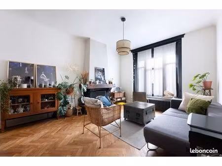 maison 5 pièces 145 m²