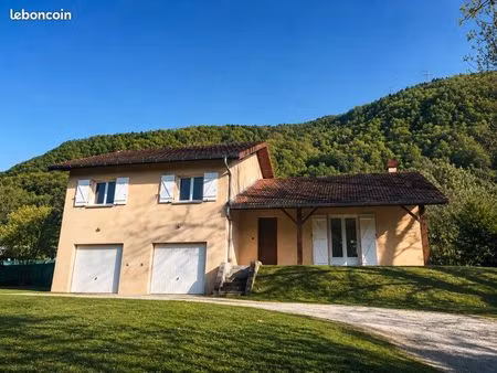 maison 5 pièces 106m2