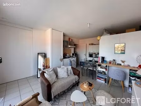 appartement 2 pièces 34 m²
