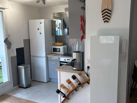 appartement 2-pièces meublé avec terrasse
