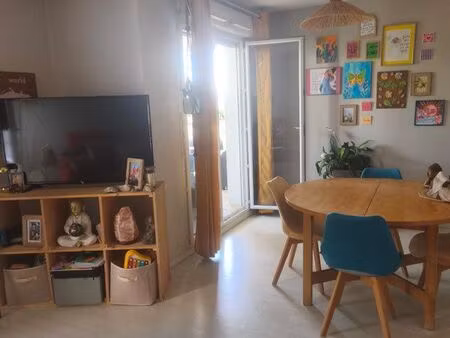 à louer – t3 de 60 m² avec terrasse et garage – l’isle-d’abeau