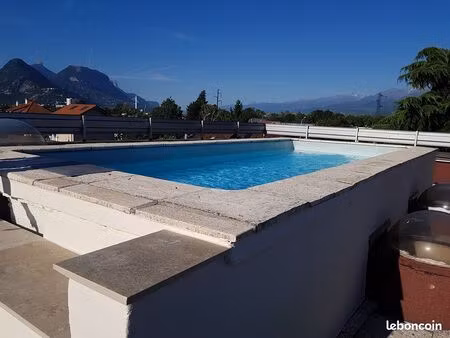 seyssins t4 jardin et piscine dans maison atypique
