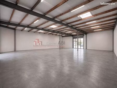 local commercial 390 m² angers