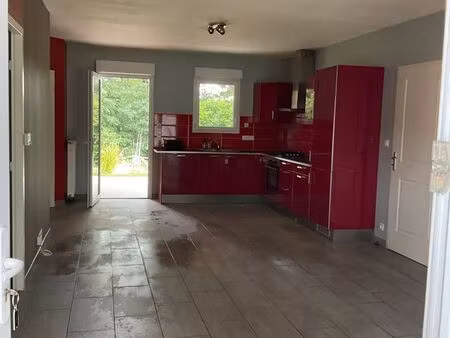 vends maison plein pied.saint germain du bois