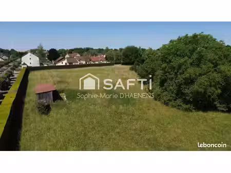 terrain 10108 m² donzy