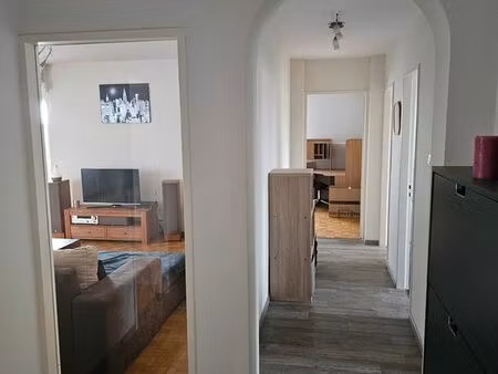 appartement traversant de 102 m²  lumineux  calme et idéalement situé