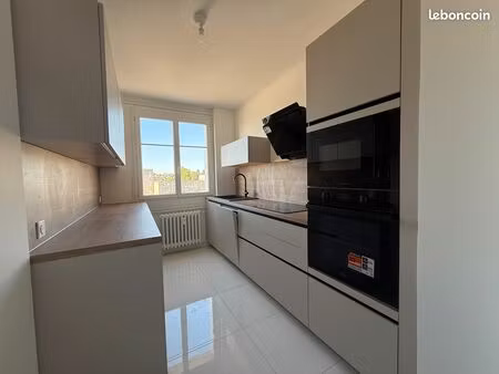 appartement t4 balcon/box fermé secteur jardin des plantes/bollée