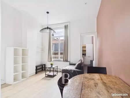 appartement 5 pièces 73 m²