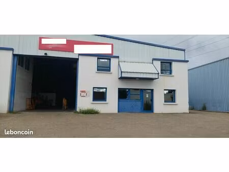 atelier industriel 871 m2 sur terrain 1680