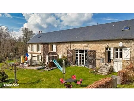 propriété 11 pièces 217 m²