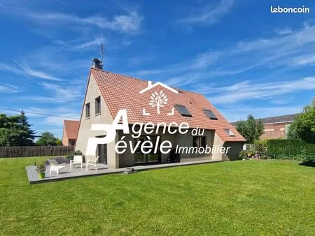 maison 6 pièces 136 m²