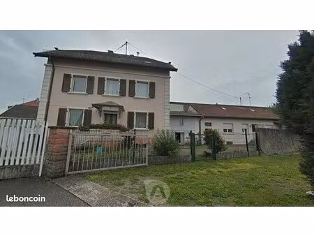 maison 8 pièces 168 m²