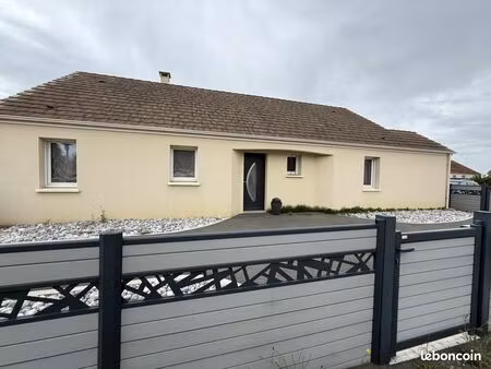 pavillon 5 pièces 97 m²