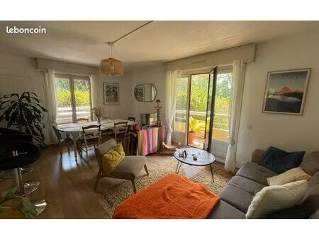 appartement t3 de 72m2 marracq proche de tout commodité