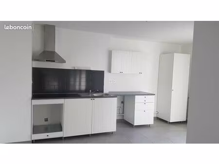 appartement 3 pièces 64 m²