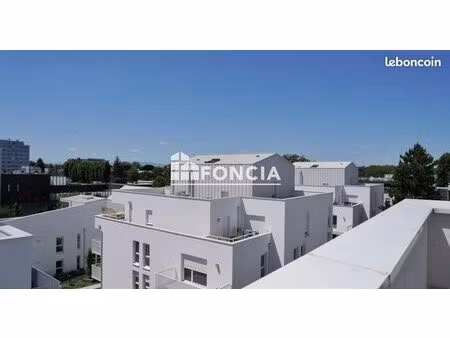 dernier étage – 4p de 72 m² avec grande terrasse sans vis-à-vis dans copropriété 2024. cal