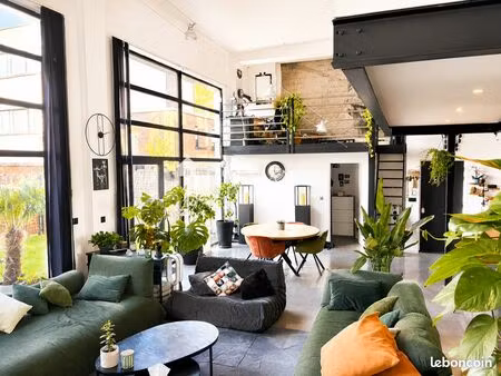 maison 6 pièces 185 m²