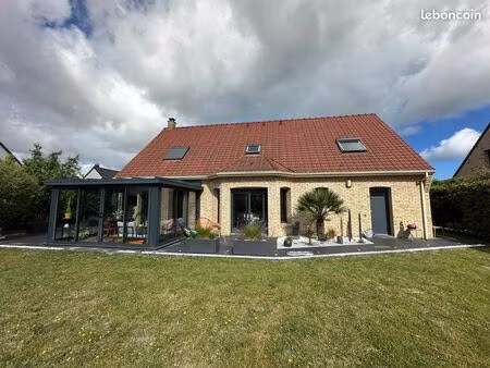 maison 6 pièces 183 m²