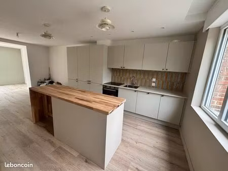 maison rénovée avec garage mont garin
