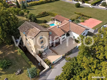 propriété en viager 9 pièces 249 m²