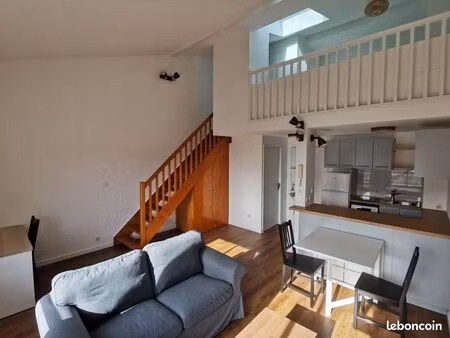 t2 en duplex centre blagnac 40m² meublé + parking