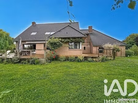 maison 8 pièces 270 m²