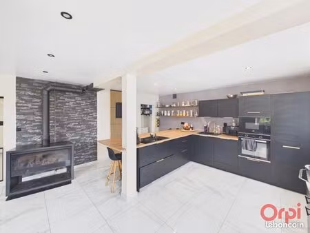 maison 4 pièces 122 m²
