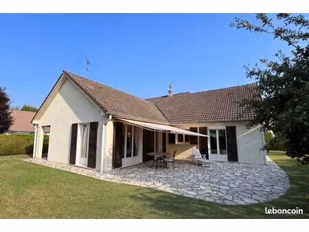 pavillon 6 pièces 172 m²