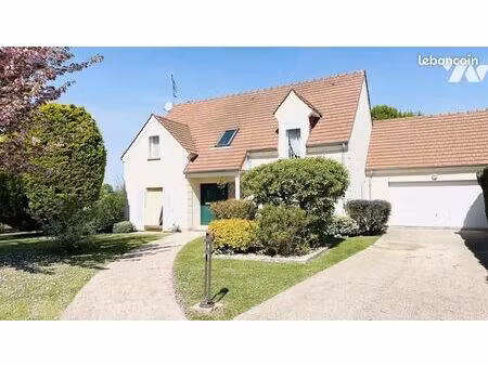 maison 6 pièces 163 m²