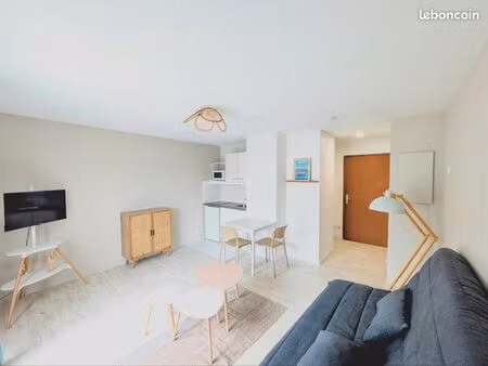 studio meublé