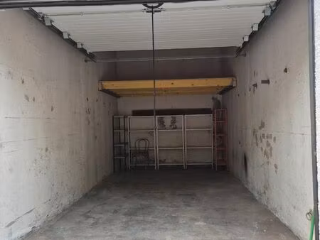 garage