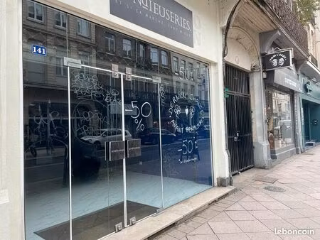 local commercial de 42m2 dans le bon secteur de la rue gambetta lille