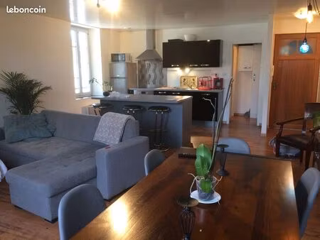 à louer grand t2 arzacq 53m2