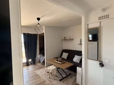 studio 50m de la plage