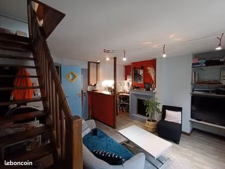 t2 duplex meublé le mans centre rue haureau