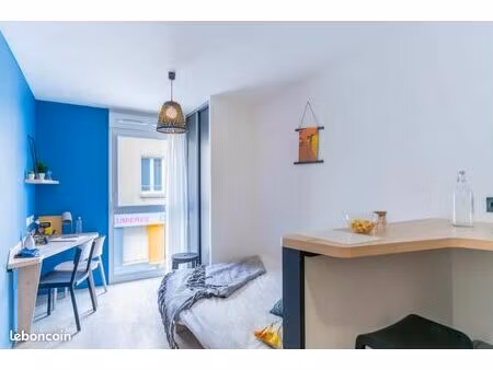 studio 1 pièce 18 m²