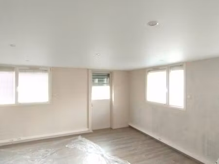 local / bureau professionnel 26 m² – meylan – disponible début juillet