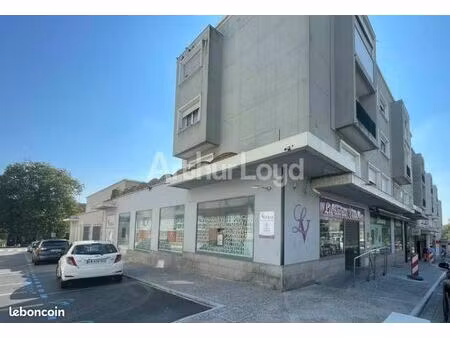 local commercial 342 m²
