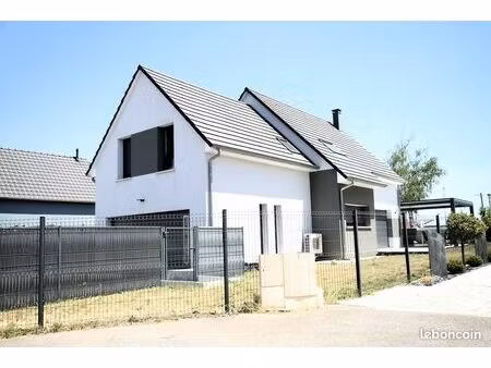 maison achevée en 2020  6 chambres  terrasse avec pergola  terrain clos 6a45ca  garage dou