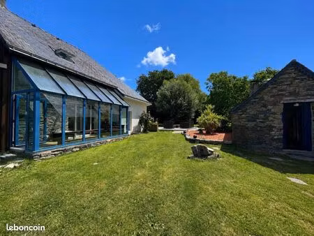 maison 4 pièces 210 m²