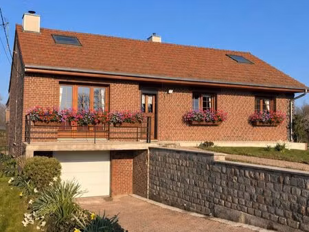 maison individuelle  130 m² - 5 chambres - terrain 1000 m² - sous-sol complet