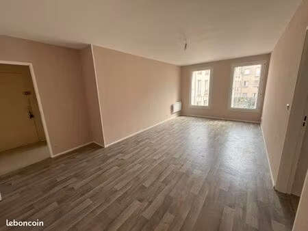 appartement 3 pièces 69 m²