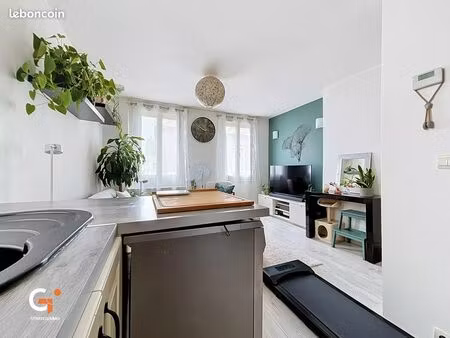 appartement 3 pièces 48 m²