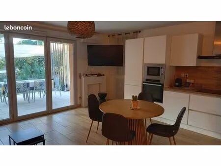particulier vend t3 à venelles