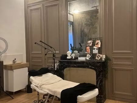 bureau de caractère 25 m²   all inclusive entièrement rénové